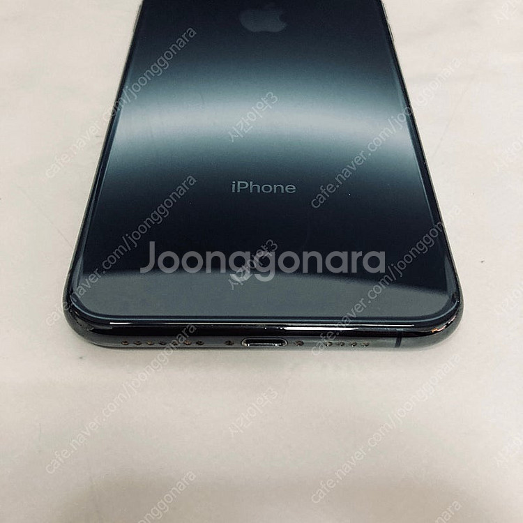 아이폰XS맥스 블랙 64기가 외관완전깨끗! 20만원 판매합니다--2