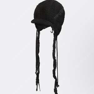 오호스 BRAIDED EARFLAP BEANIE-BLACK