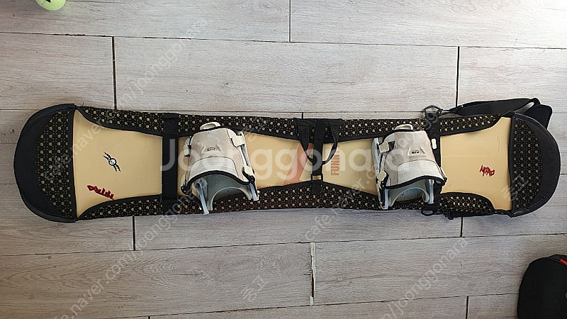 여성스노우보드 + 바인딩 / 초보자용 막보드 / 6만--0