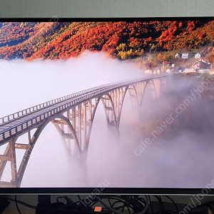 삼성 오디세이 OLED G6 G61SD S27DG610