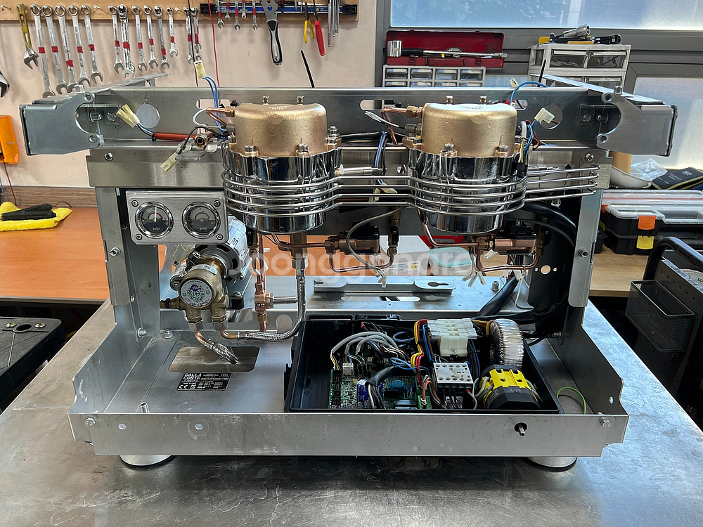 ■오버홀완료 커피머신■ 달라코르테 EVO2 2그룹 블랙 판매합니다.--2