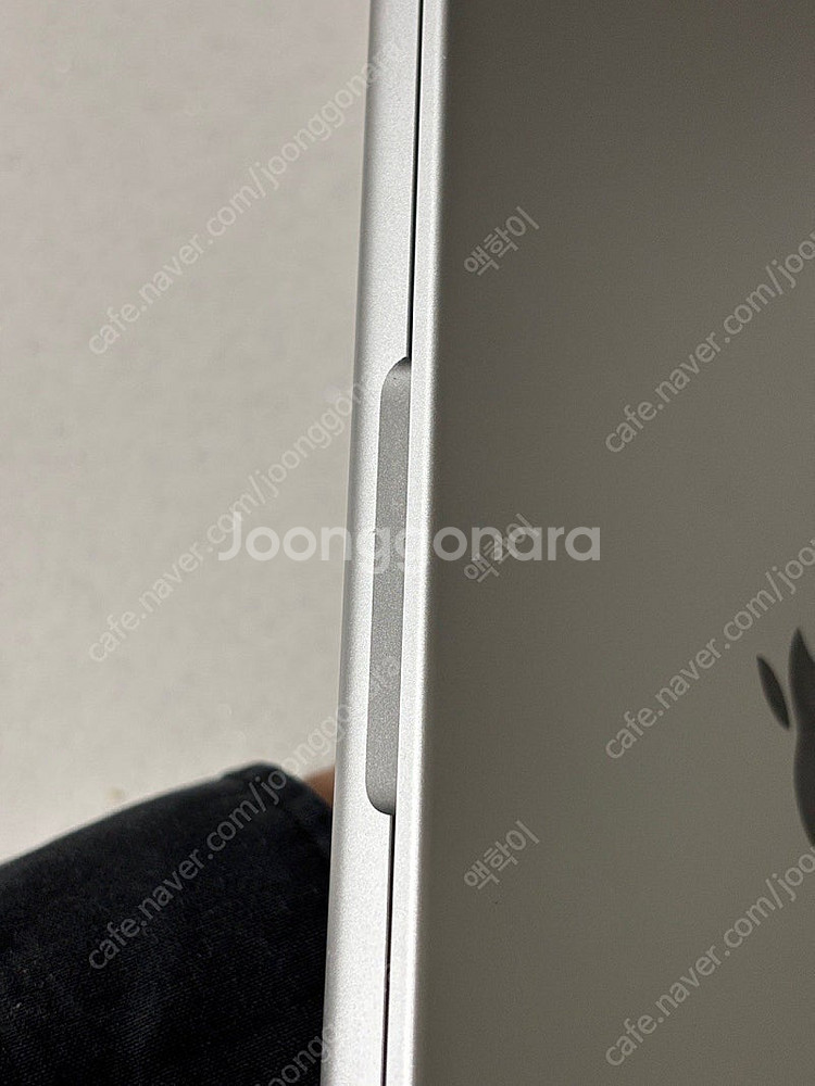 (가격내림)맥북프로 m3pro 14인치 고급형 실버 (...--7