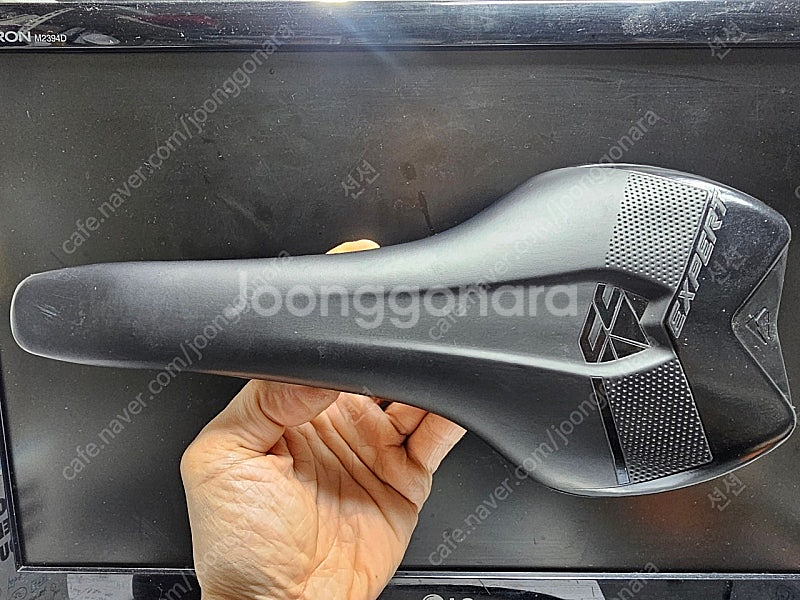 메리다 익스퍼트 안장 판매합니다--1