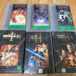 <스타워즈> 오리지널 3부작 스페셜 에디션 비디오(vhs)+프리퀼 3부작 비디오(vhs)+Star Wars Annual 2009 영국 한정판 판매합니다.