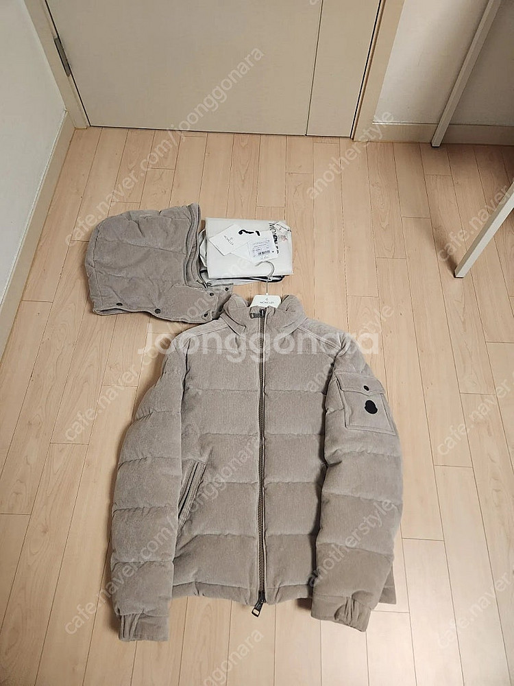 몽클레어 마야코듀로이 라이트그레이 3사이즈--3