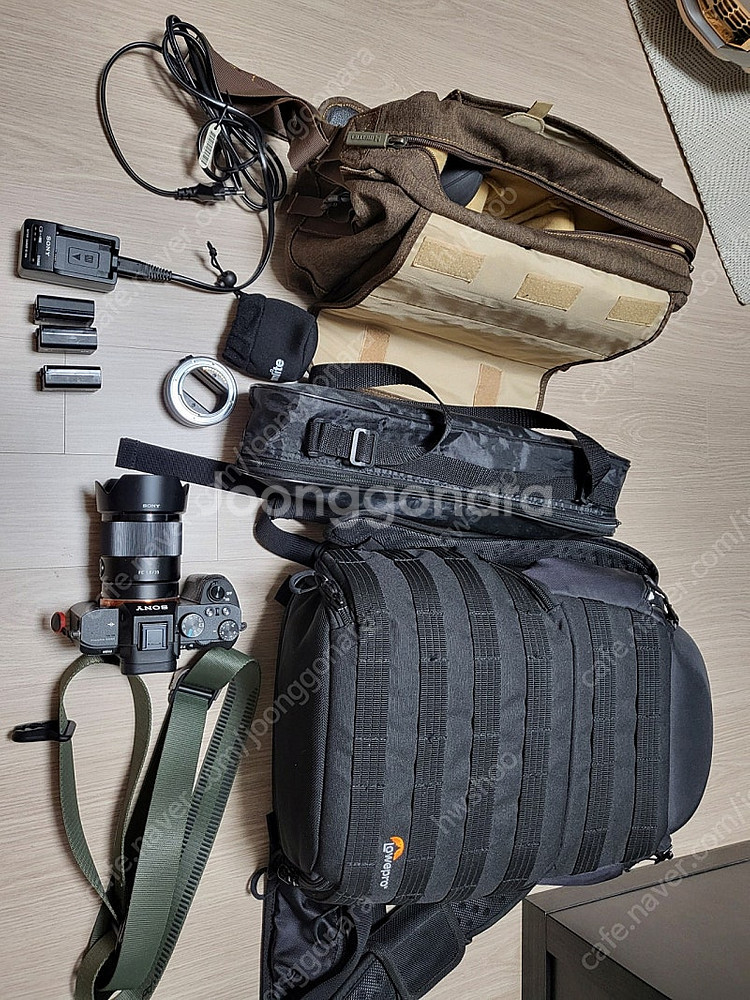 sony a7m2 + 35mm랜즈 +기타 박스풀--2