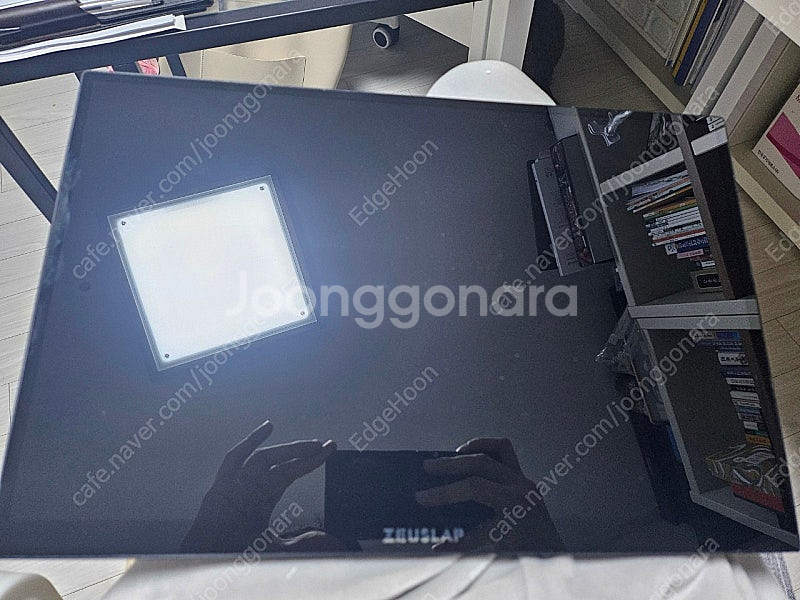 제우스랩 z16p pro max 포터블모니터 판매합니다...--0