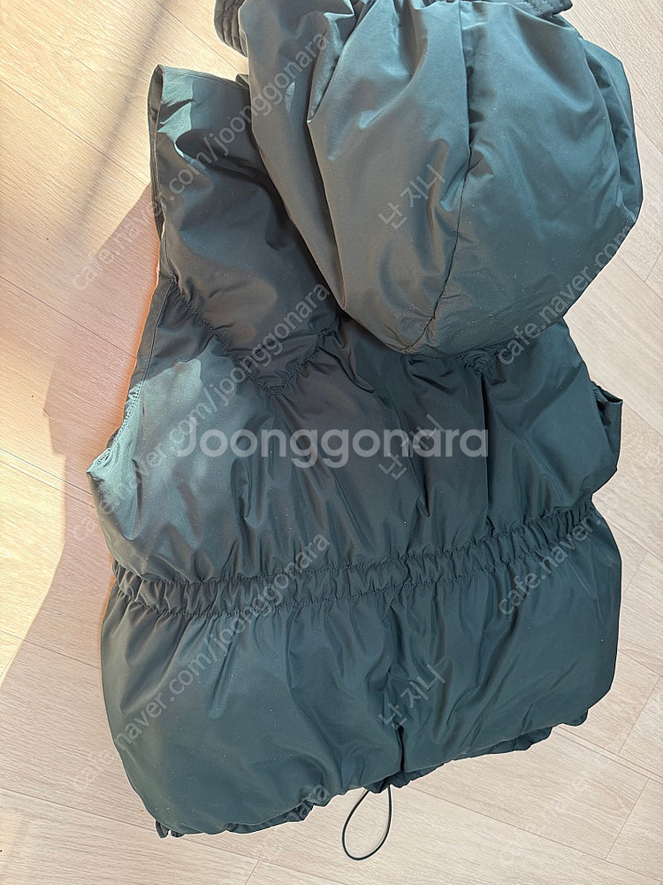 오즈세컨 구스조끼--1