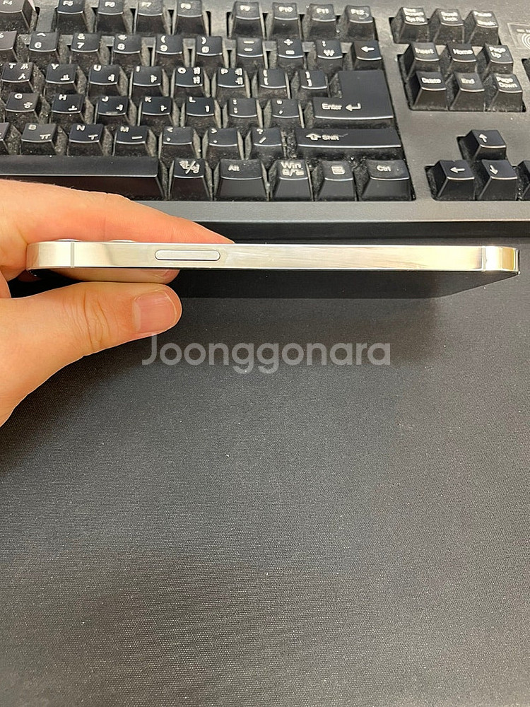아이폰12프로 실버 512GB 상태좋은 중고45만팝니다...--4