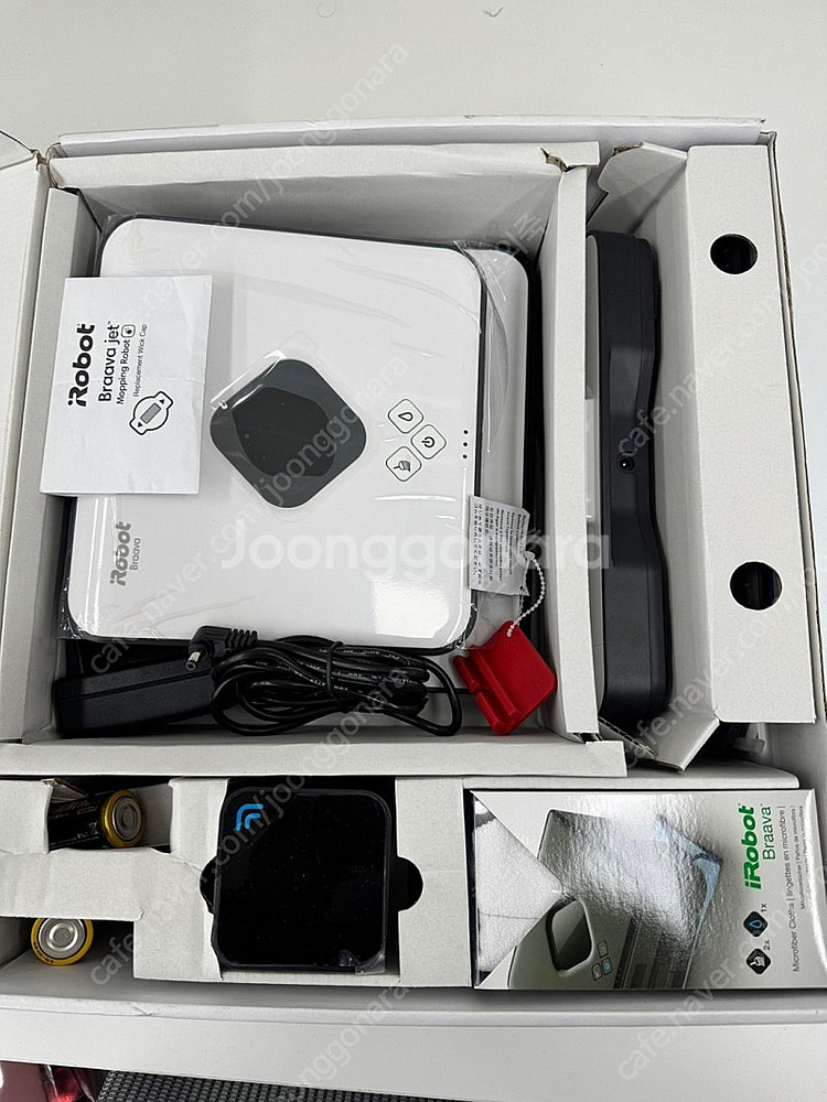 아이로봇 브라바 390T 물걸레 로봇청소기--3
