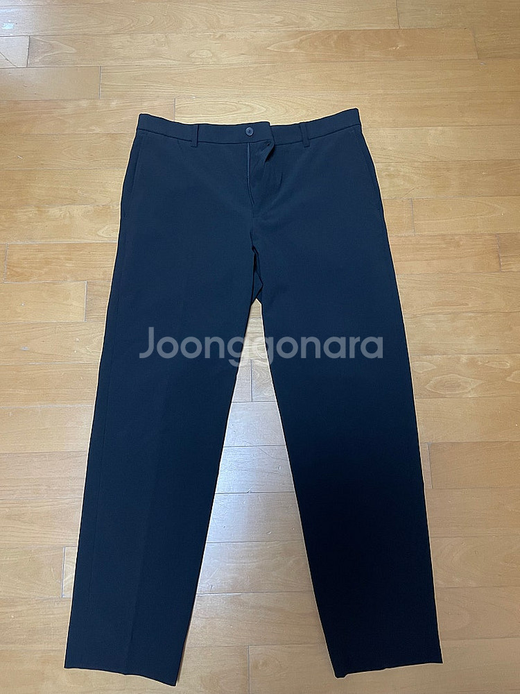 DKNY 블랙 슬랙스 32 & 34사이즈 팝니다--2