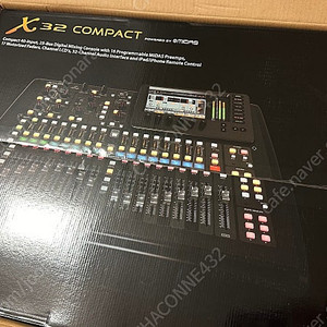 베링거 X32 Compact