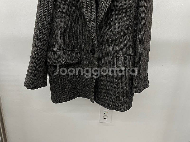 여성66)아떼 바네사브루노 울100% 헤링본 자켓 판매...--9
