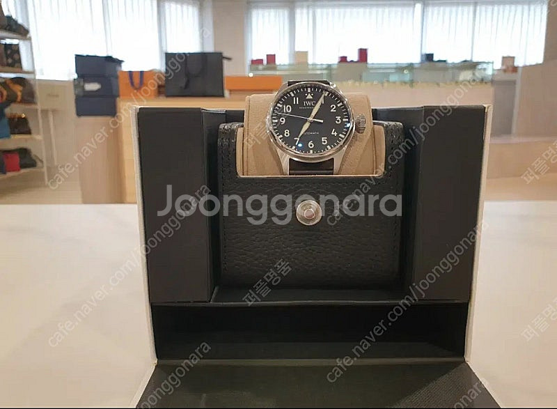 IWC 빅파일럿 신형 검판 IW329301 21년--6