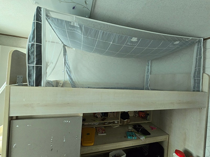 어린이 학생 이층침대 + 옷장 + 책상 벙커세트--1