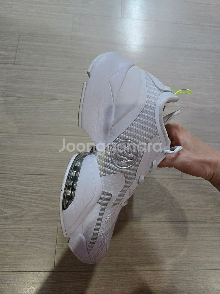 줌바 에어스톰프 9 260--1