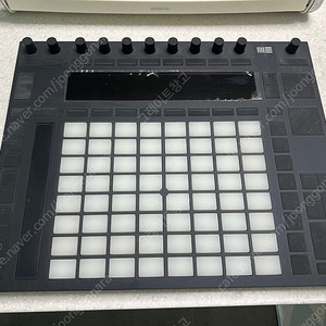 에이블톤 푸쉬2 ableton push 2 컨트롤러 판매합니다.