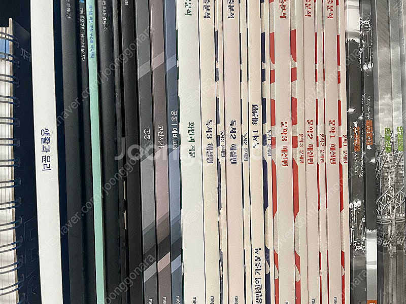 2025메가스터디 교재 싸게 판매합니다 (생윤,사문,뉴...--1