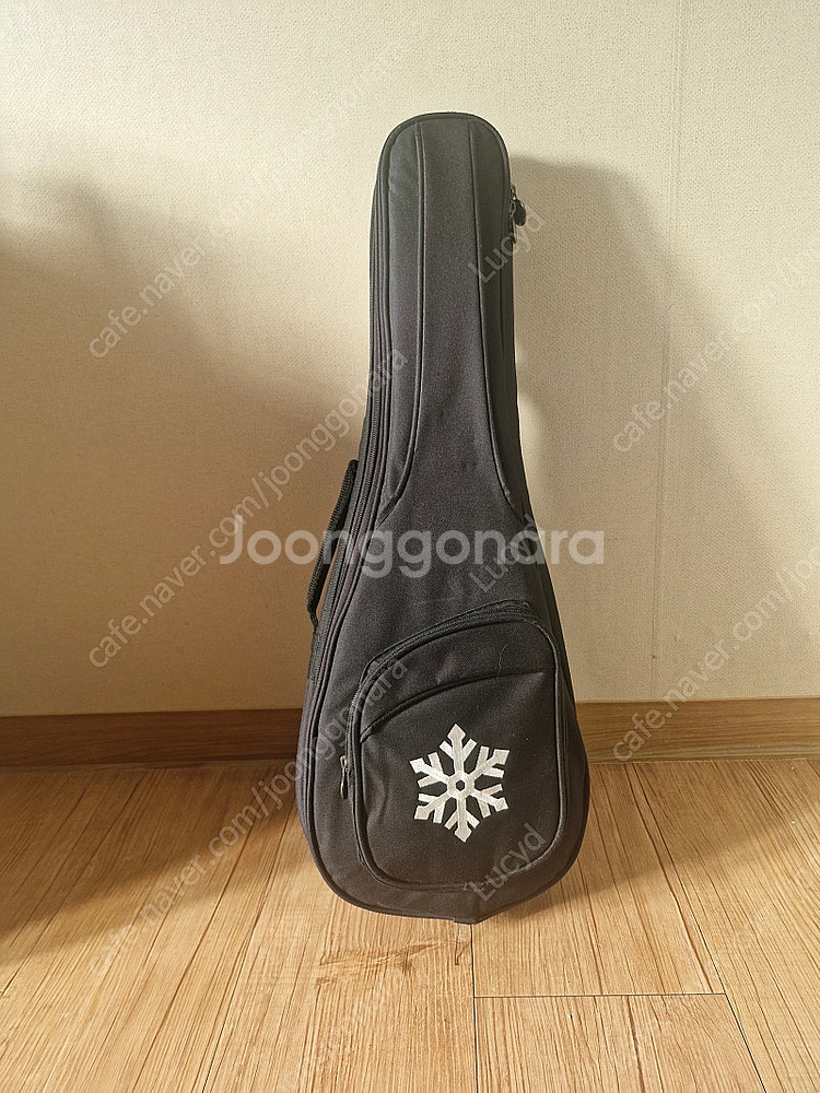 로얄 우쿨렐레 팝니다--1
