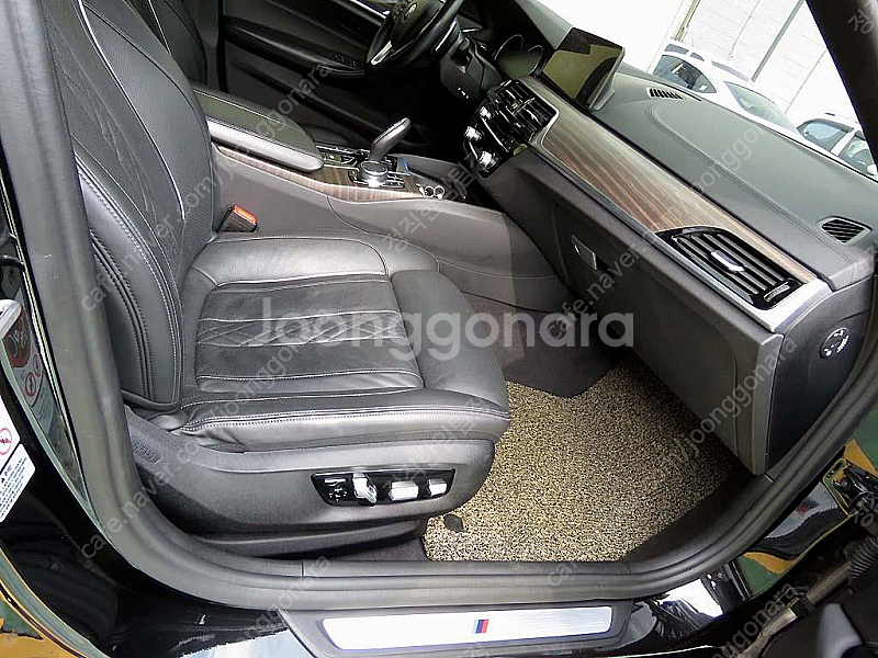 BMW 5시리즈 (G30) 520d xDrive M 스...--9