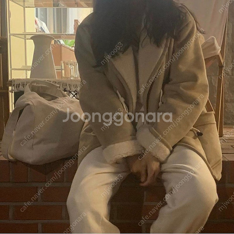 정가25만 베르가못 숄 토글 무스탕 시어링 버베인 멜라...--2