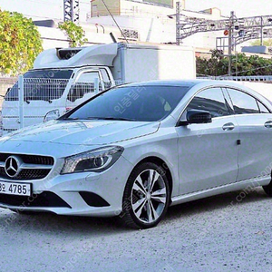 중고차 벤츠 CLA클래스 CLA200 CDI 네비팩 중고차전액할부 ★ 여유자금 ★ 수원 ★