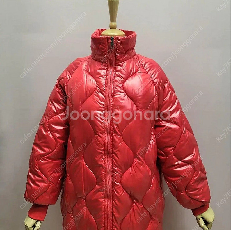 하이넥 레드 글로시 경량 롱패딩--3
