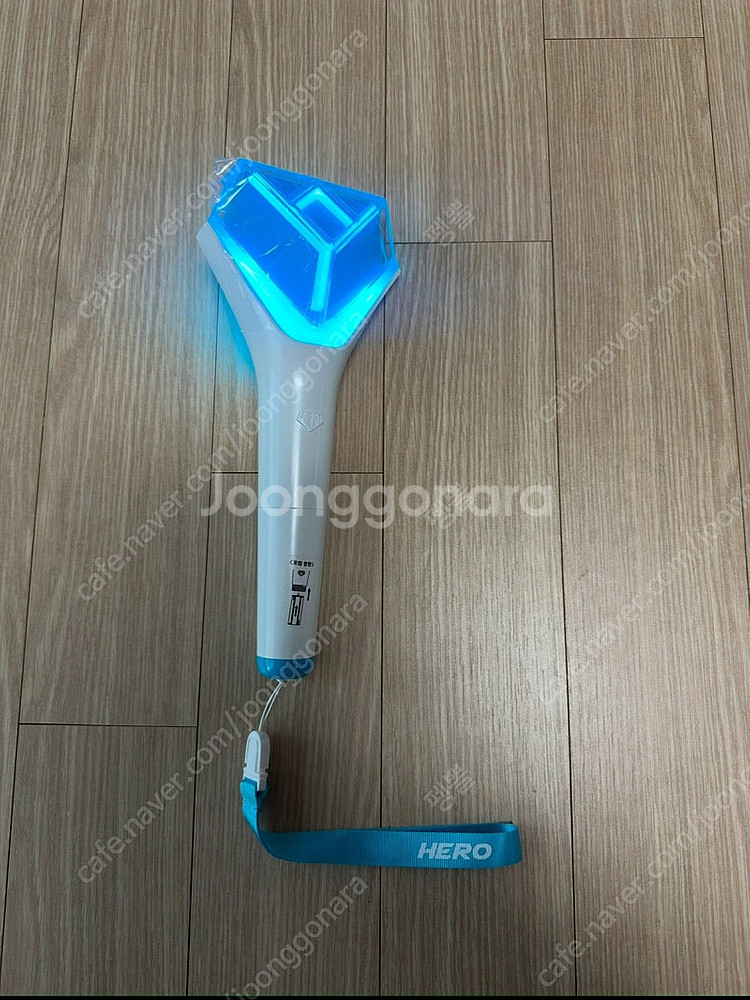 임영웅 응원봉 2개--1