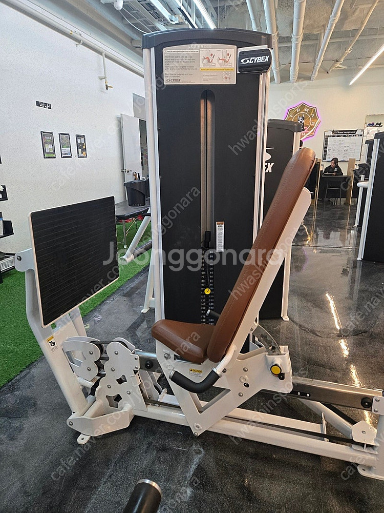 싸이벡스 디렉스 중고 헬스 기구 판매합니다~!--9