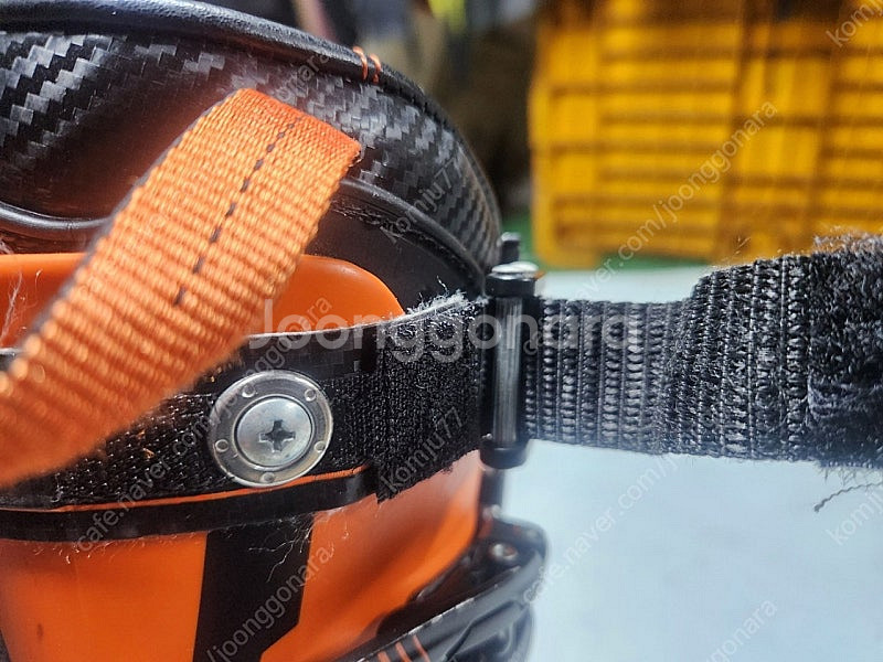 테크니컬 주니어 레이싱 스키부츠 r90 230~235 싸이즈 판매--6