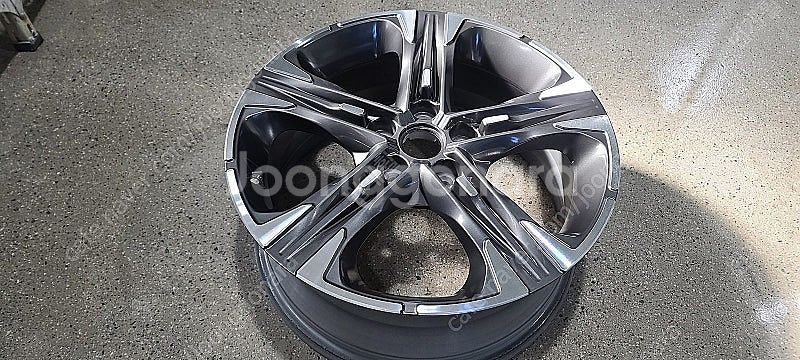 k5 dl3 18인치 순정휠 대품판매7만원--1