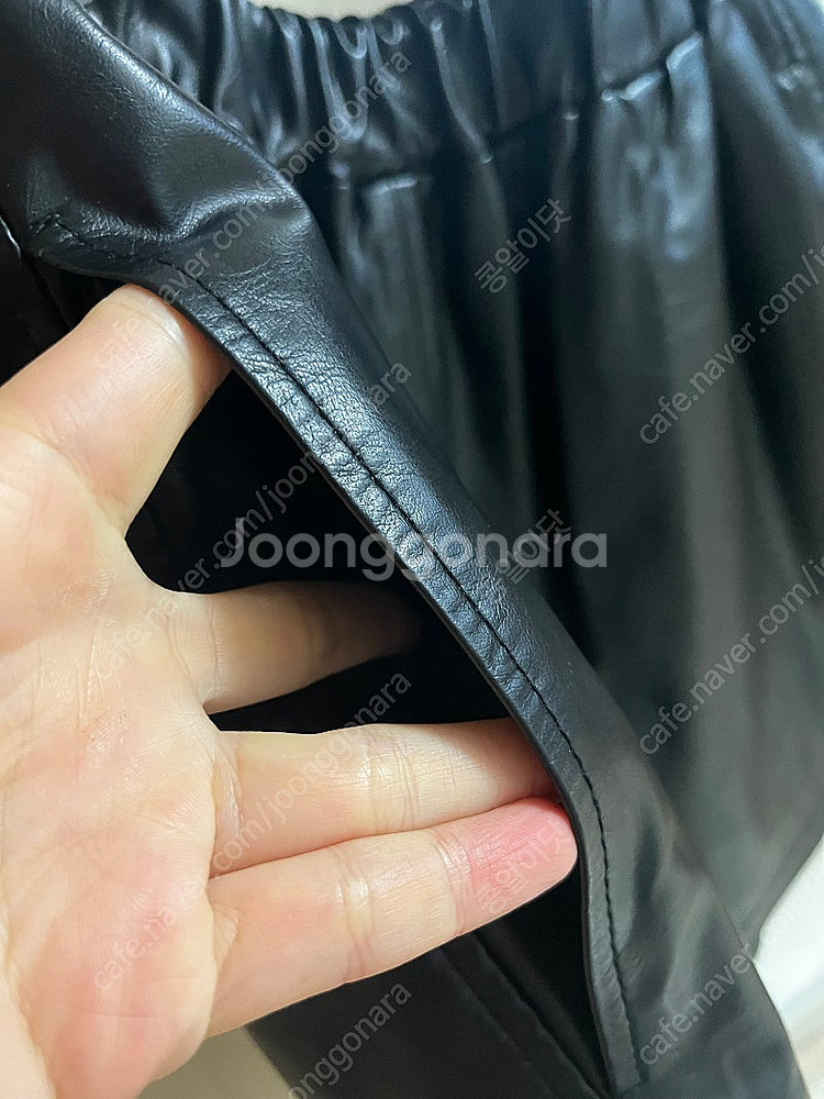 블로썸에이치컴퍼니 가죽바지 라지--4