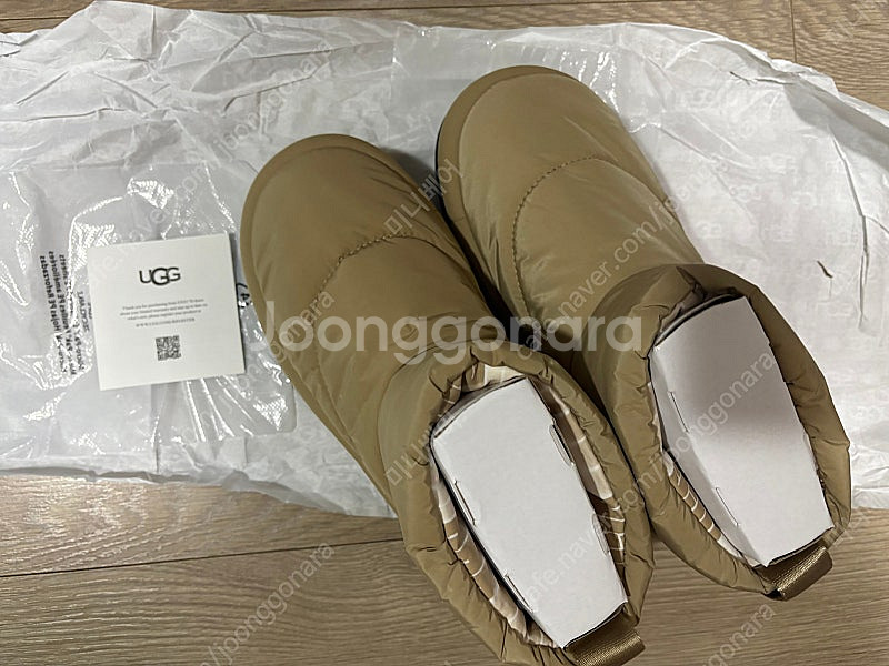 새상품)ugg 패딩 미니 부츠--3