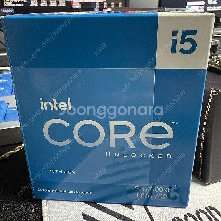 인텔 i5 13600KF 정품 팝니다.--0