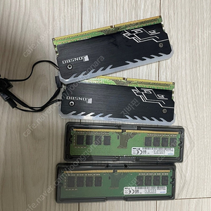 삼성 램 DDR4-2666Mhz 8GB x4 (32GB) 팝니다.