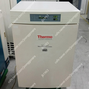 Thermo Forma Series Ⅱ Water Jacketed CO2 Incubator Model 3111