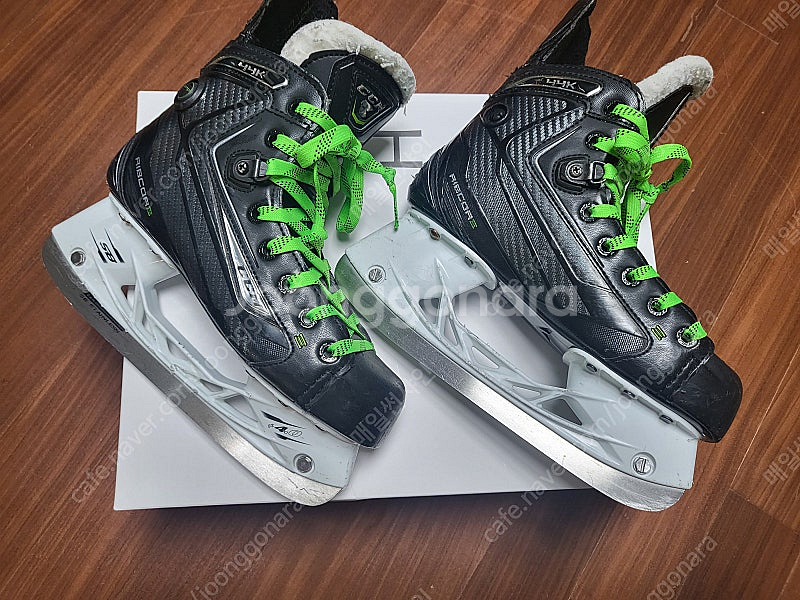 CCM Ribcor 44K (사이즈 3.0 EE) 주니...--0