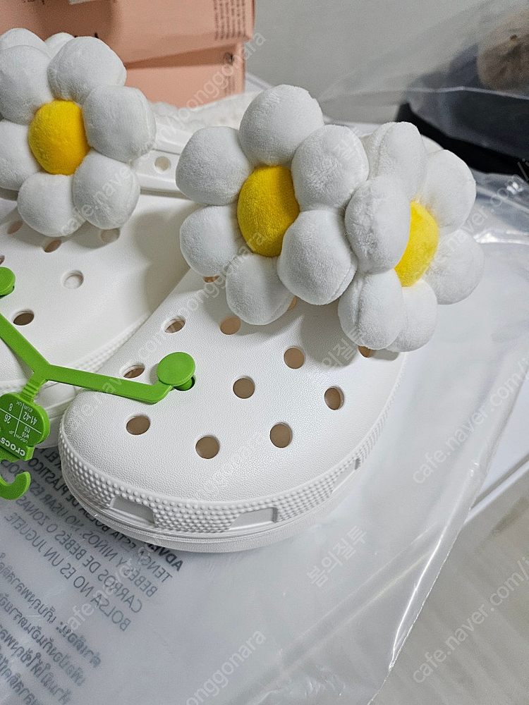 크록스 플랫폼 라인드 데이지 클로그 265 새상품--1