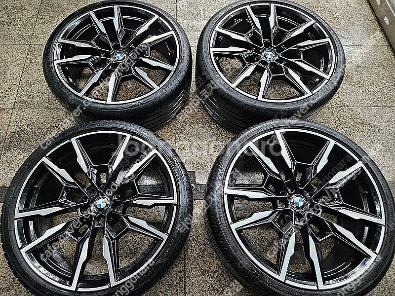 20인치 BMW 850i 895m 정품 휠 타이어 팝니...--0