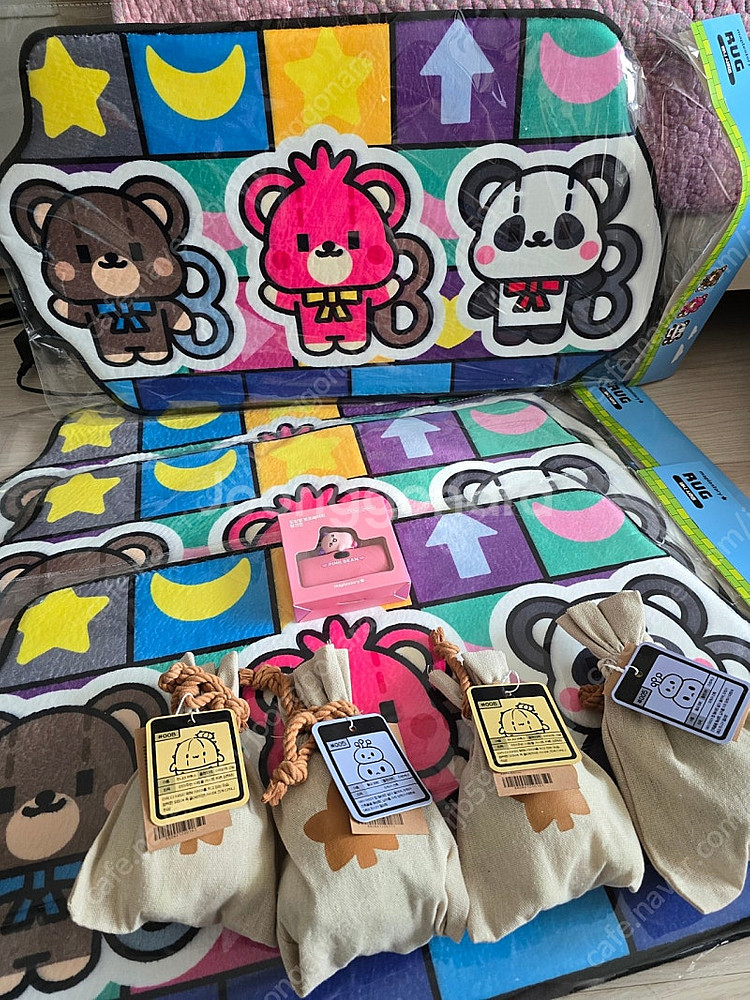 메이플콘 굿즈 판매(인형, 쿠션, 장패드, 러그, 배터...--1