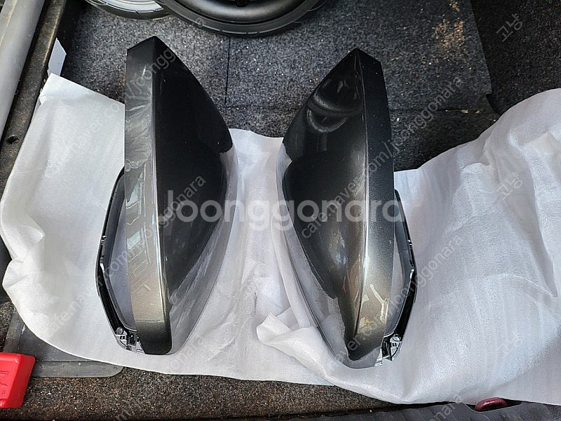 아우디 a6 c8 순정 사이드미러 커버 판매합니다--2