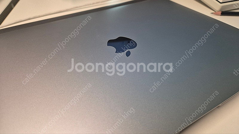 맥북에어 2020 (인텔 쿼드코어 램 16GB 512G--7