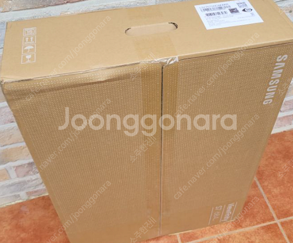 S27D700 삼성 27인치 4K모니터 팝니다.--0