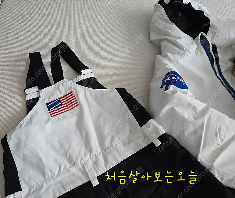 가격내림686주니어 나사 보드복세트Xl,지로헬멧,스미스 이미지