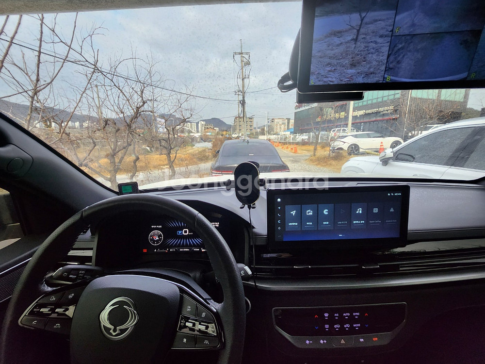 캠핑레고 카네스트 렉스턴스포츠칸 기반 캠핑카 판매합니다--3