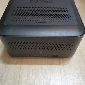 ZOTAC AMP BOX MINI + GTX 1060 EGPU 판매합니다.