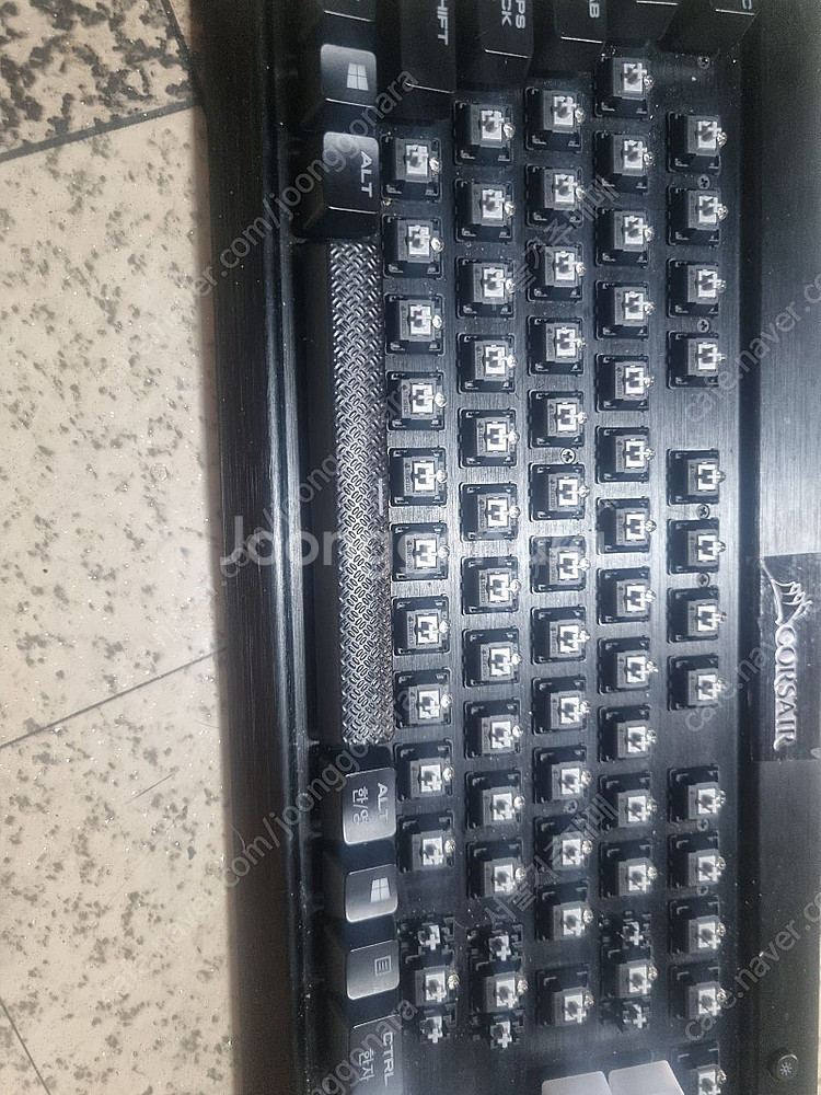 K70 lux 스피드 은축 판매합니다.--1