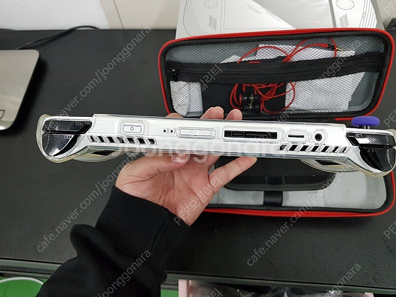 ROG ALLY팝니다. (가격인하)--3