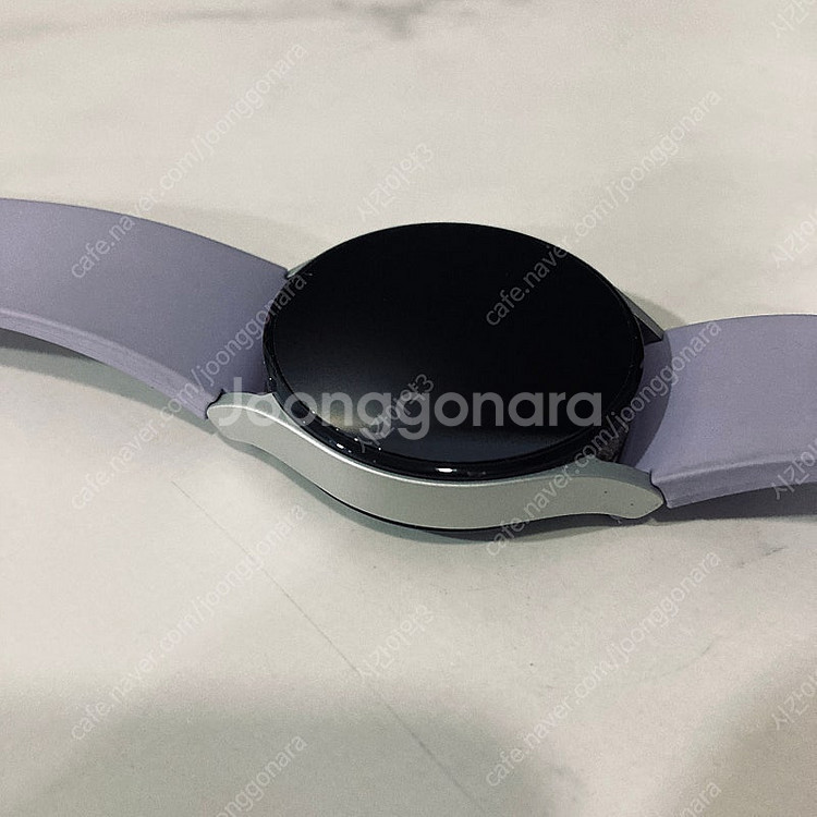 갤럭시 워치5 실버 40MM 케이블포함 매우깨끗 7만원...--2