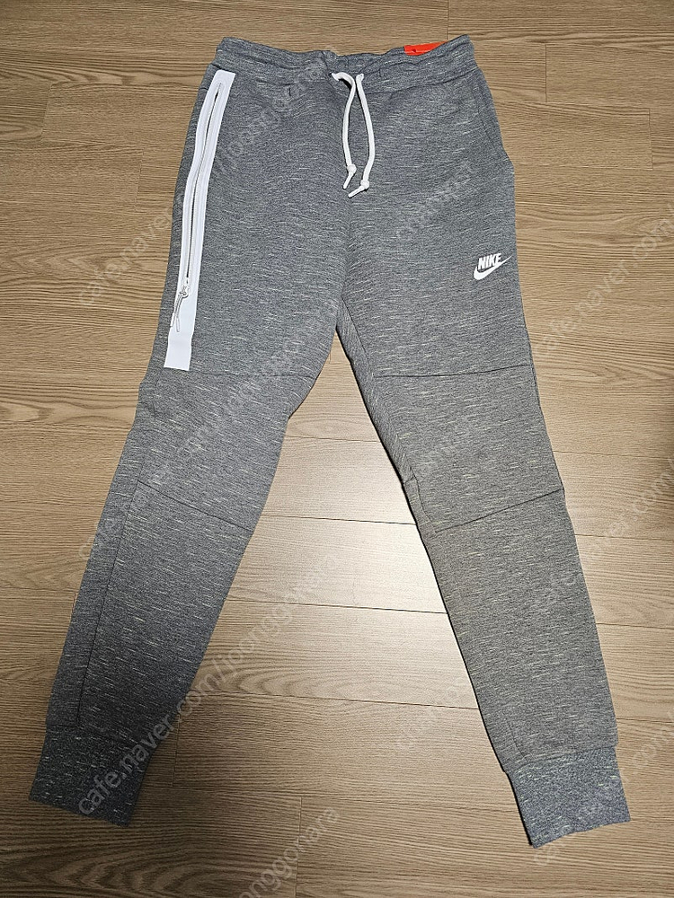 나이키 테크팩 팬츠 바지 S사이즈 나이키코리아 새제품 이미지